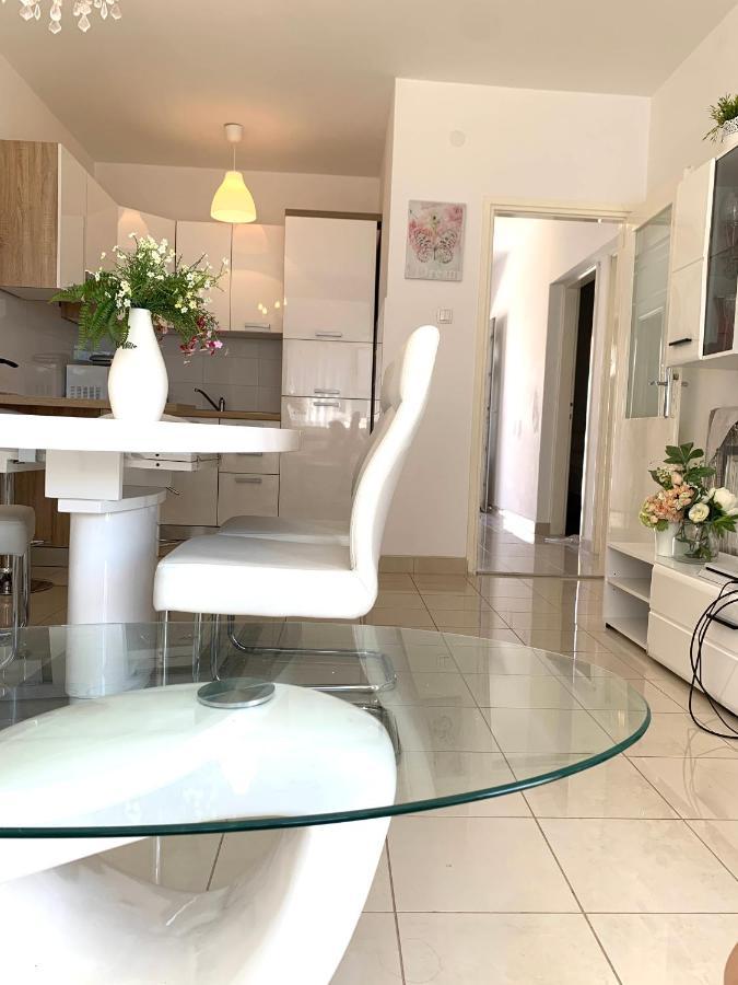 Villa Nera Vodice Eksteriør billede