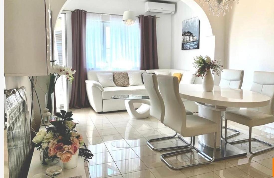 Villa Nera Vodice Eksteriør billede